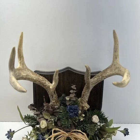Vintage Floral Deer Antlers Trophy Mount Plaque 8 Point Cabin Decor Rustic